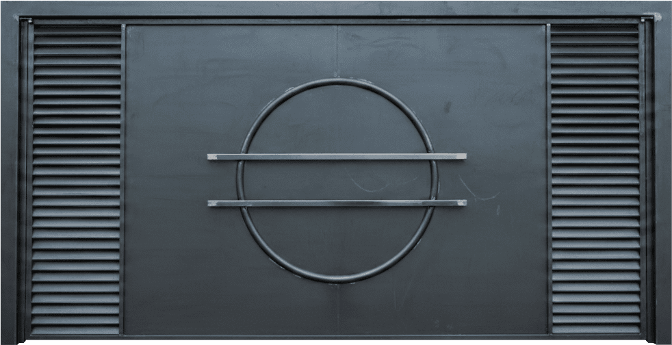 Serralheria Tecnotubo em Americana fabricando portão basculante personalizado em aço carbono com corte plasma e acabamento profissional - Serralheria Tecnotubo